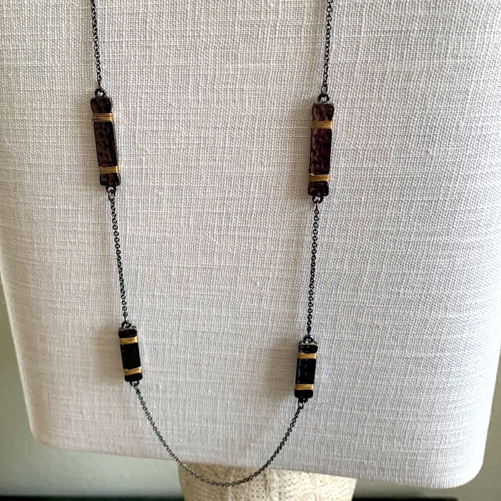 Beautiful bar necklace. Pewter & gold